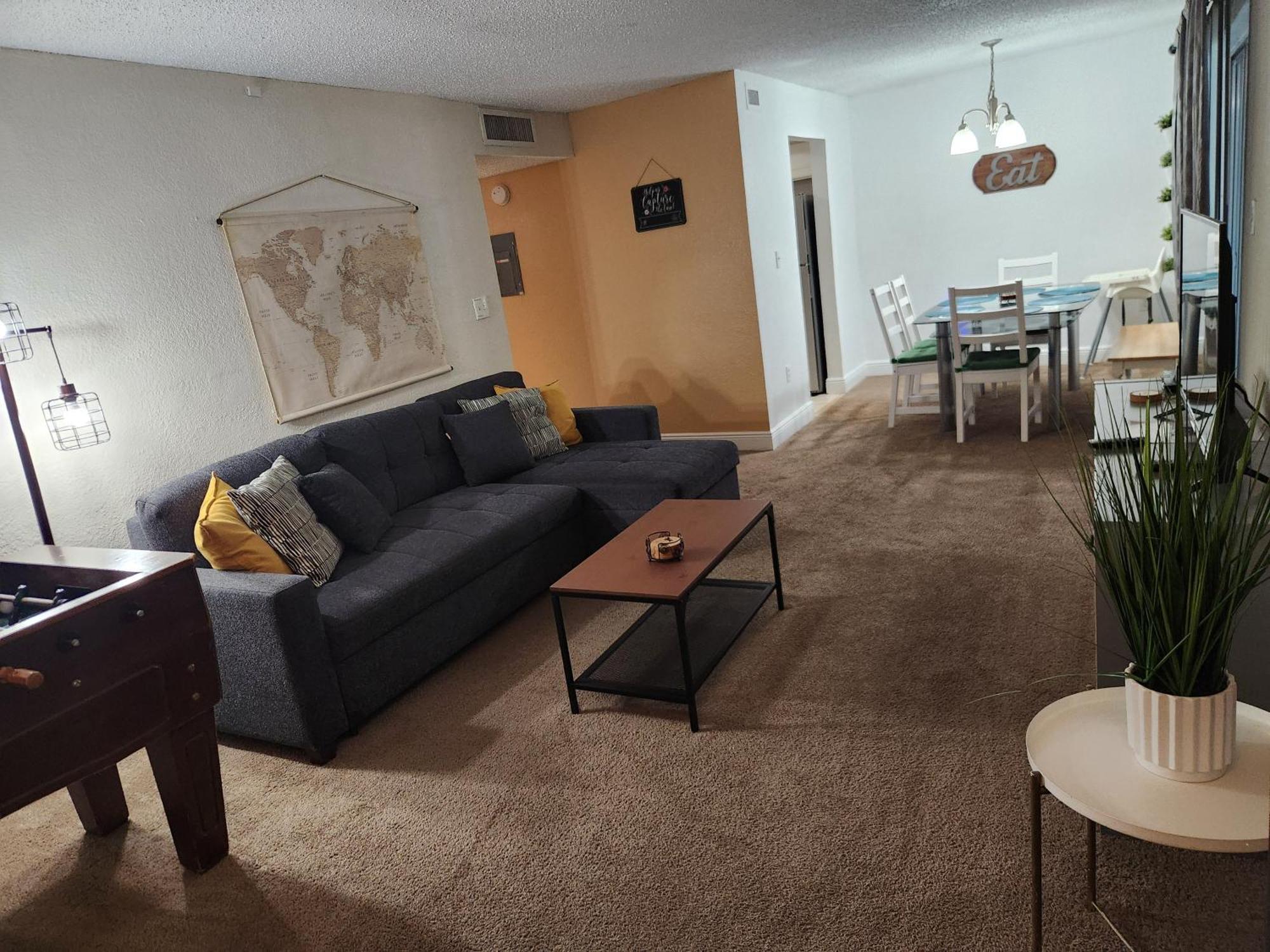 Centauri Vacation Rentals: 2-bedroom With Free Parking * Orlando